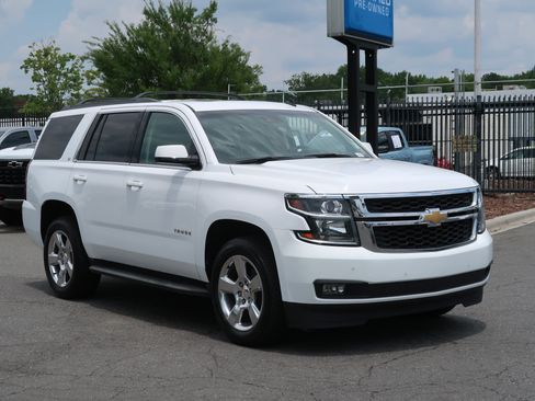 Used 2015 Chevrolet Tahoe LT AWD/4WD image 2