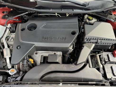 Used 2017 Nissan Altima 2.5 SV image 14