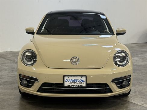 Used 2019 Volkswagen Beetle 2.0T Final Edition SEL FWD image 11