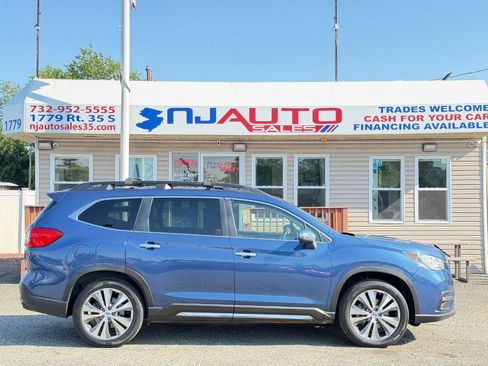 Used 2019 Subaru Ascent Touring w/ Popular Package #3 AWD/4WD image 3