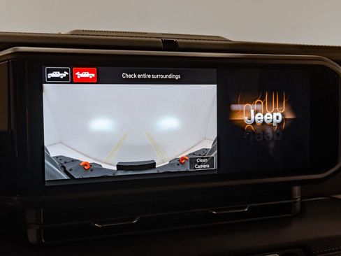 New 2026 Jeep Gladiator Mojave image 17