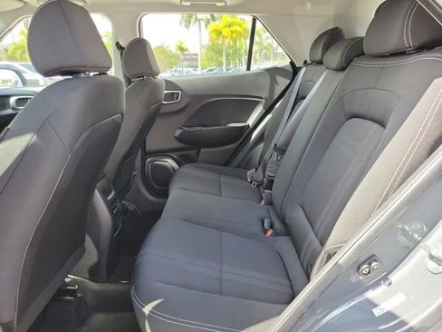 Certified 2024 Hyundai Venue SEL FWD image 7
