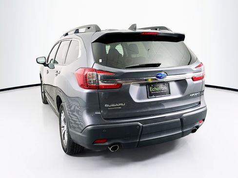 Used 2024 Subaru Ascent Premium w/ Convenience Package image 5
