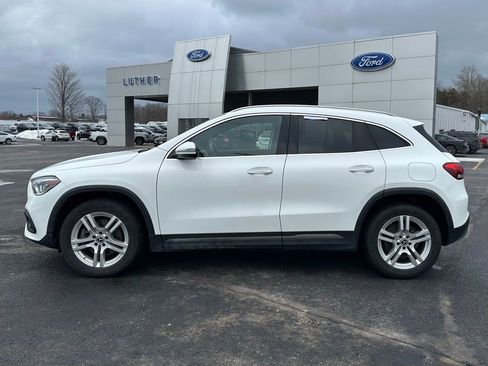 Used 2021 Mercedes-Benz GLA 250 4MATIC image 2