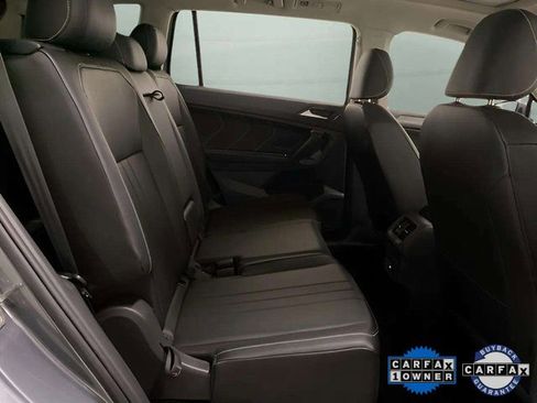 Used 2023 Volkswagen Tiguan SE w/ Panoramic Sunroof Package image 85
