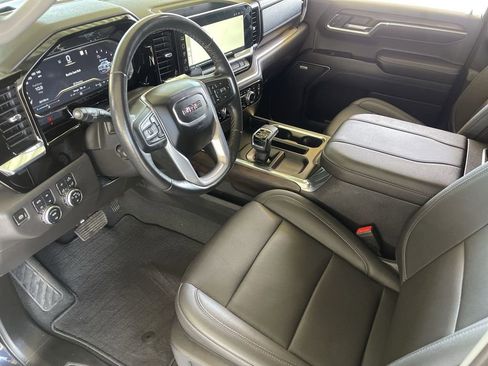 Used 2023 GMC Sierra 1500 SLT w/ SLT Premium Package AWD/4WD image 10
