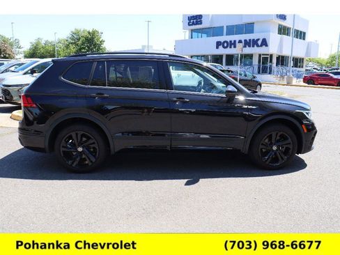 Used 2024 Volkswagen Tiguan SE R-Line AWD/4WD image 8