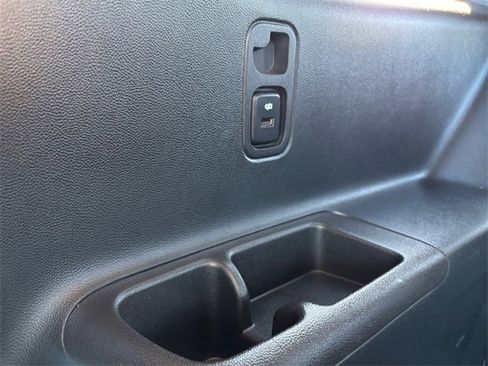 Used 2020 Chevrolet Traverse Premier image 40