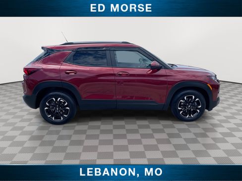Used 2023 Chevrolet TrailBlazer LT FWD image 9