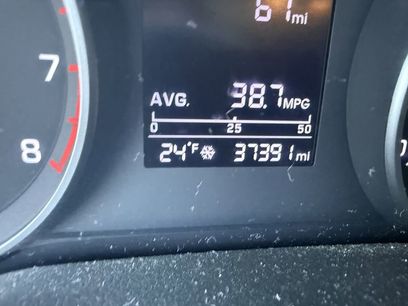 Used 2018 Hyundai Elantra SE w/ SE Connectivity Package 04