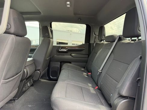 Used 2024 Chevrolet Silverado 1500 LT AWD/4WD image 14