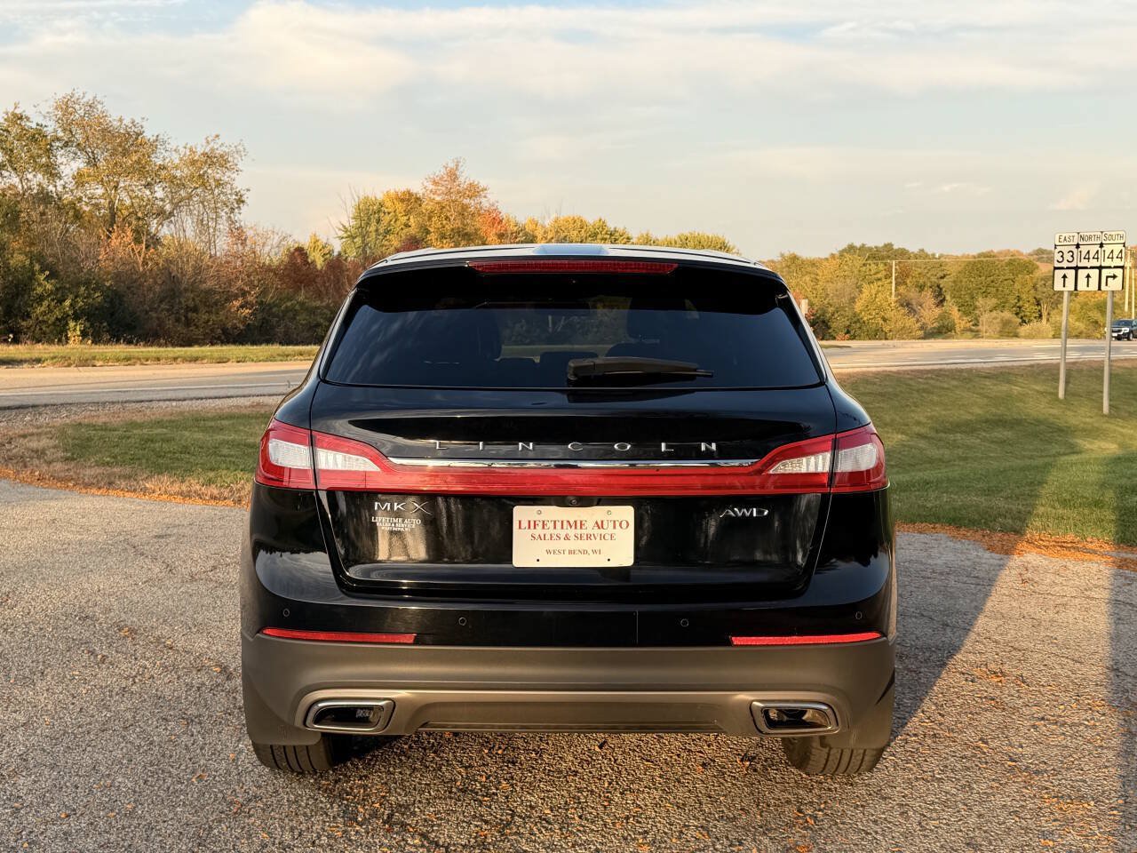Used 2018 Lincoln MKX Reserve w/ Lincoln MKX Climate Package AWD/4WD image 5