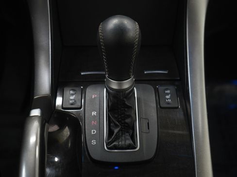Used 2012 Acura TSX 2.4 image 18
