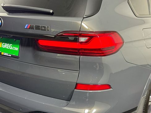 Used 2022 BMW X7 M50i AWD/4WD image 34