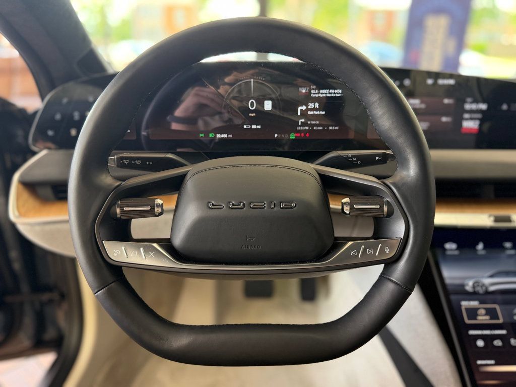Used 2025 Lucid Air Touring AWD/4WD image 24