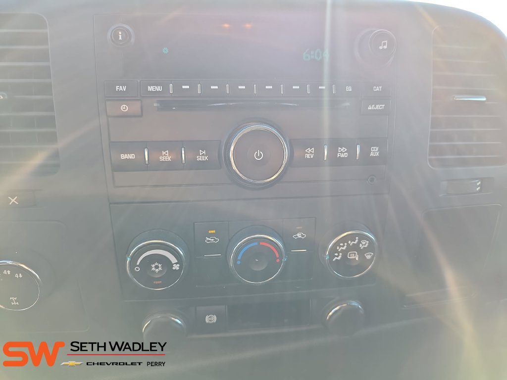 Used 2012 GMC Sierra 3500 SLE AWD/4WD image 22