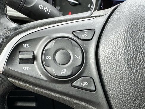 Used 2019 Buick Envision Essence image 10