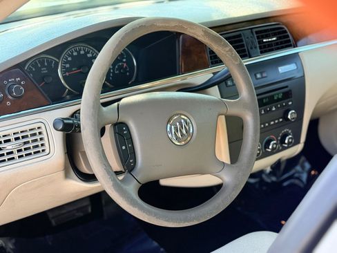 Used 2007 Buick LaCrosse CX FWD image 16