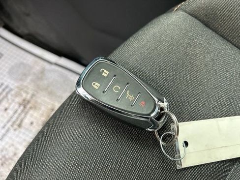 Used 2020 Chevrolet Equinox LT image 50