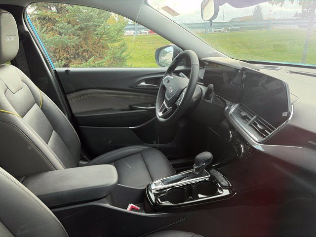 Used 2025 Chevrolet Trax ACTIV w/ Driver Confidence Package FWD image 10