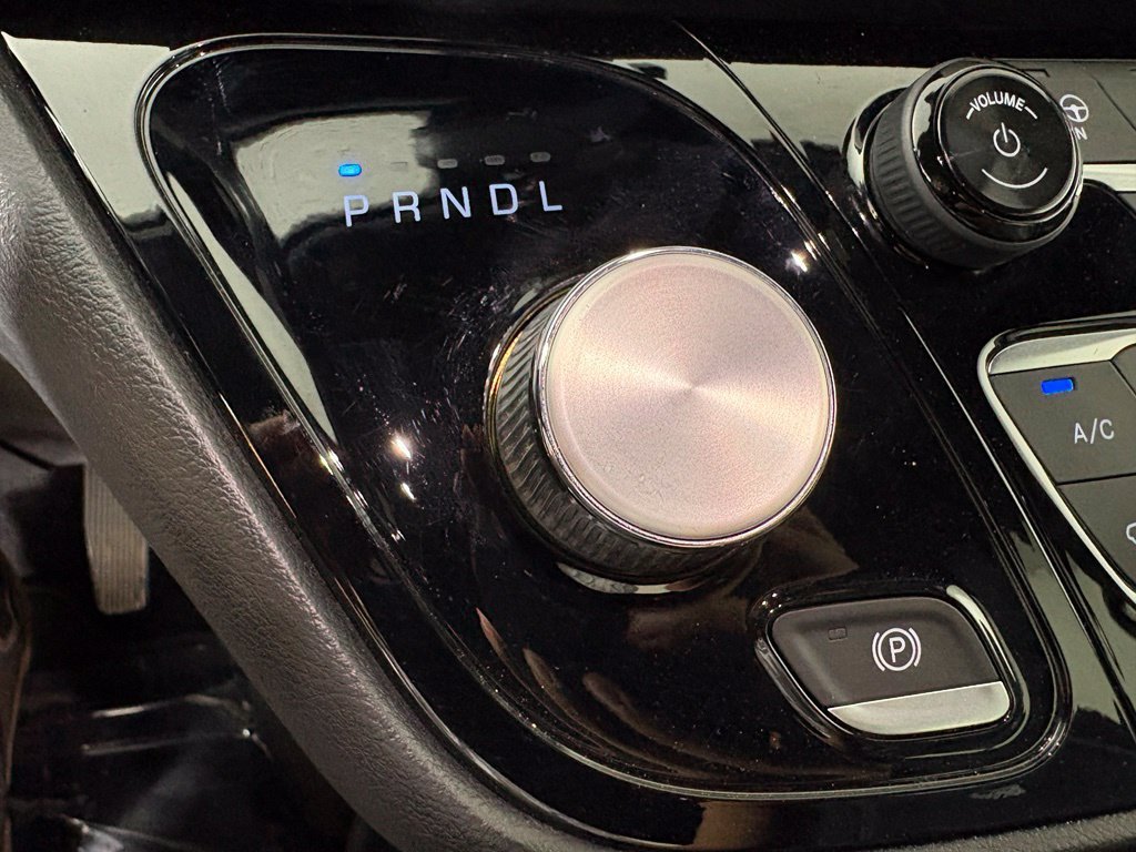 Used 2020 Chrysler Pacifica Touring-L Plus FWD image 33