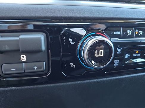 New 2026 GMC Sierra 2500 SLE w/ SLE Value Package; image 22