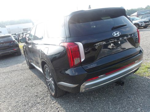 Used 2023 Hyundai Palisade Calligraphy image 5