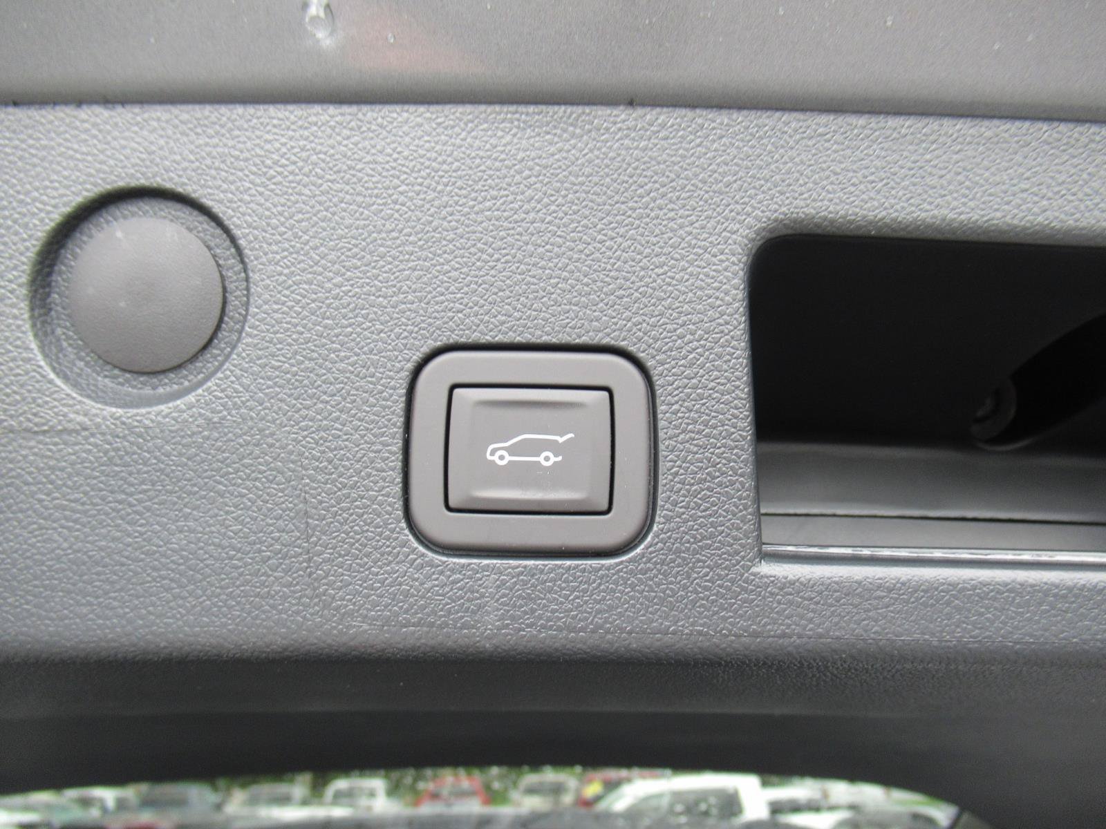 New 2027 GMC Terrain AT4 w/ Convenience Package III AWD/4WD image 33