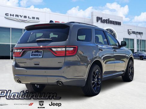 New 2026 Dodge Durango GT image 5