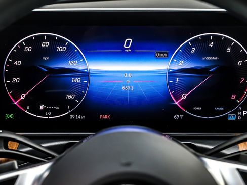 Certified 2025 Mercedes-Benz C 300 Sedan image 21