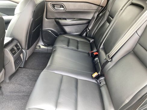 Certified 2023 Nissan Rogue SL FWD image 14
