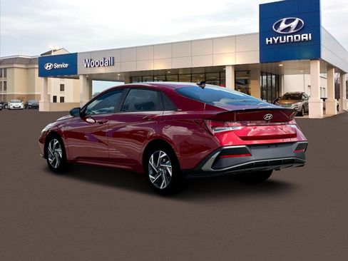 New 2025 Hyundai Elantra Sport image 5