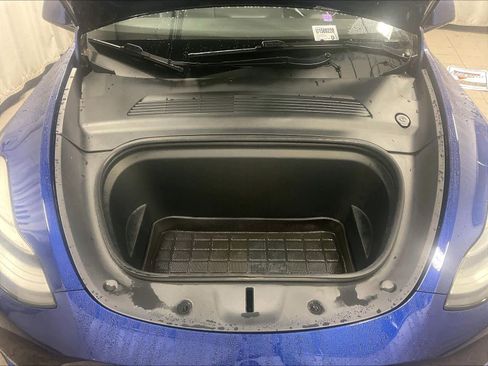 Used 2021 Tesla Model Y Long Range image 29