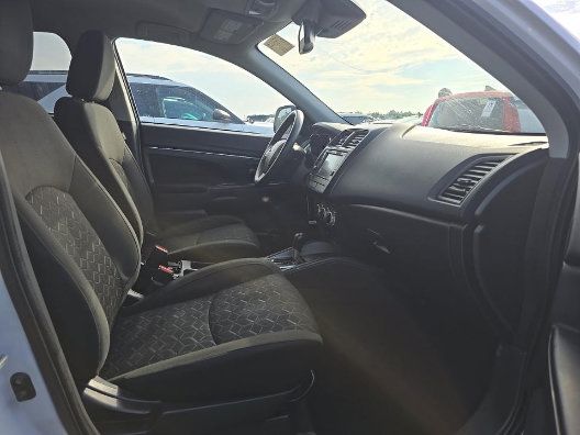 Used 2024 Mitsubishi Outlander Sport AWD image 4