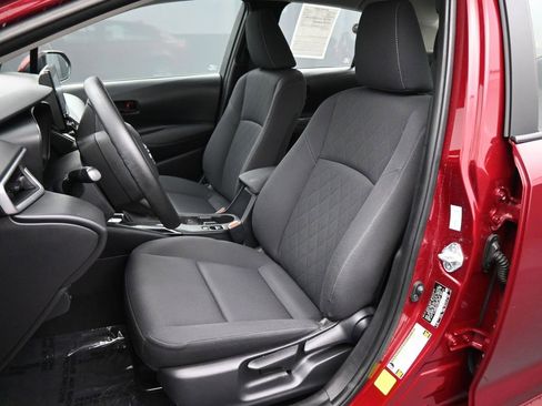 Used 2023 Toyota Corolla LE w/ LE Convenience Package FWD image 13