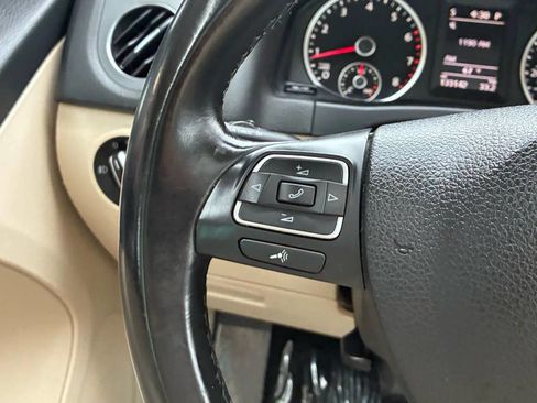 Used 2014 Volkswagen Tiguan SEL image 22