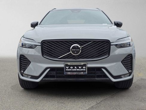 Used 2026 Volvo XC60 B5 Plus w/ Protection Package Premier AWD/4WD image 8