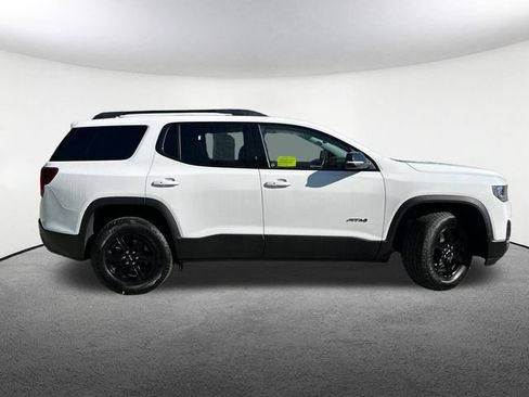 Certified 2022 GMC Acadia AT4 AWD/4WD image 16
