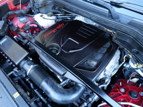 Used 2018 Alfa Romeo Stelvio Ti Sport image 57