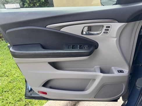 Used 2019 Honda Pilot EX-L image 13
