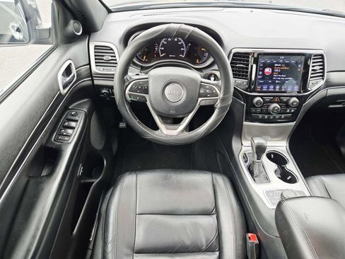Used 2020 Jeep Grand Cherokee Limited image 12