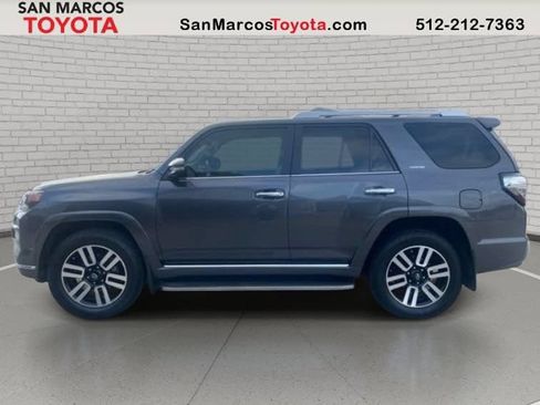 Used 2022 Toyota 4Runner Limited AWD/4WD image 9
