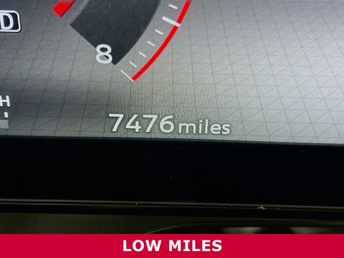 Used 2025 Nissan Kicks SR w/ SR Premium Package image 17