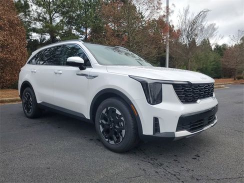 New 2026 Kia Sorento S image 3