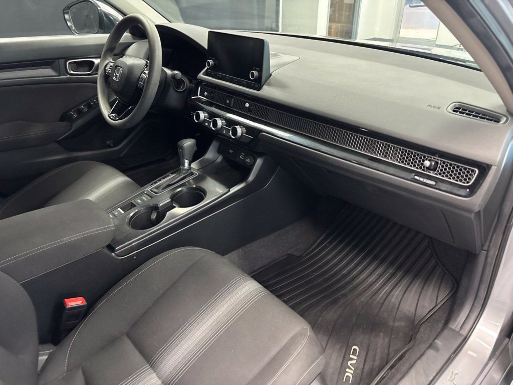 Used 2024 Honda Civic LX image 11