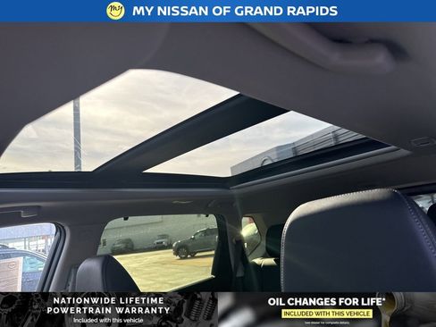 New 2026 Nissan Rogue Platinum AWD/4WD image 24