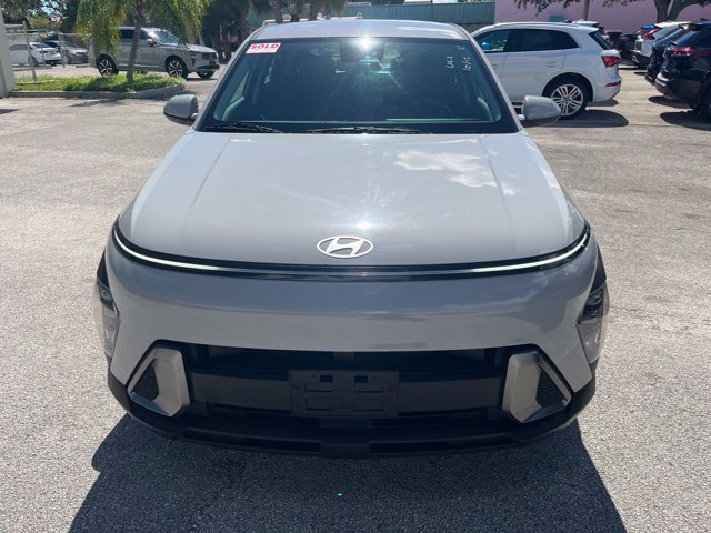 Used 2024 Hyundai Kona SE FWD image 11
