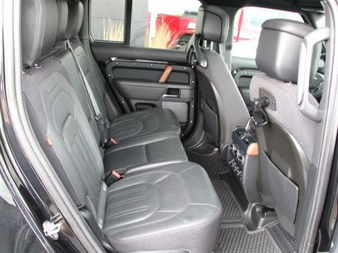 Used 2020 Land Rover Defender 110 X AWD/4WD image 13