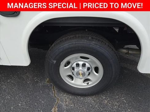 New 2025 Chevrolet Express 3500 w/ Power Convenience Package RWD image 18