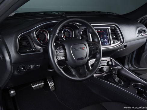 Used 2021 Dodge Challenger R/T Scat Pack image 23